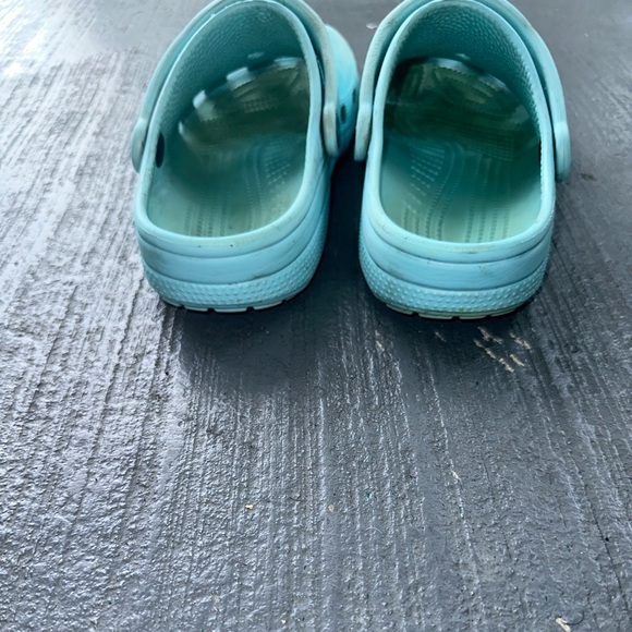 Baby blue crocs - Picture 2 of 6